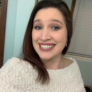 Meet your Posher, Katherine